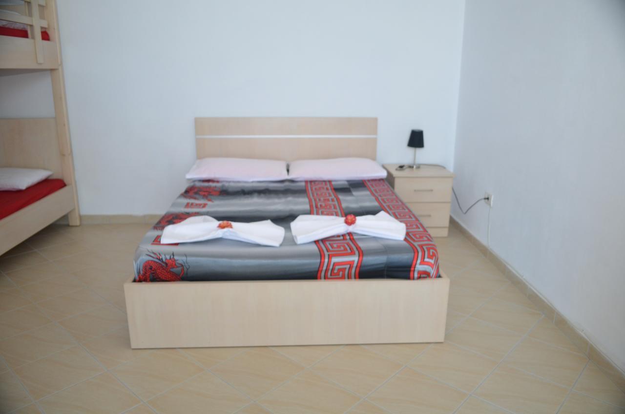 Hadhri Guest house
